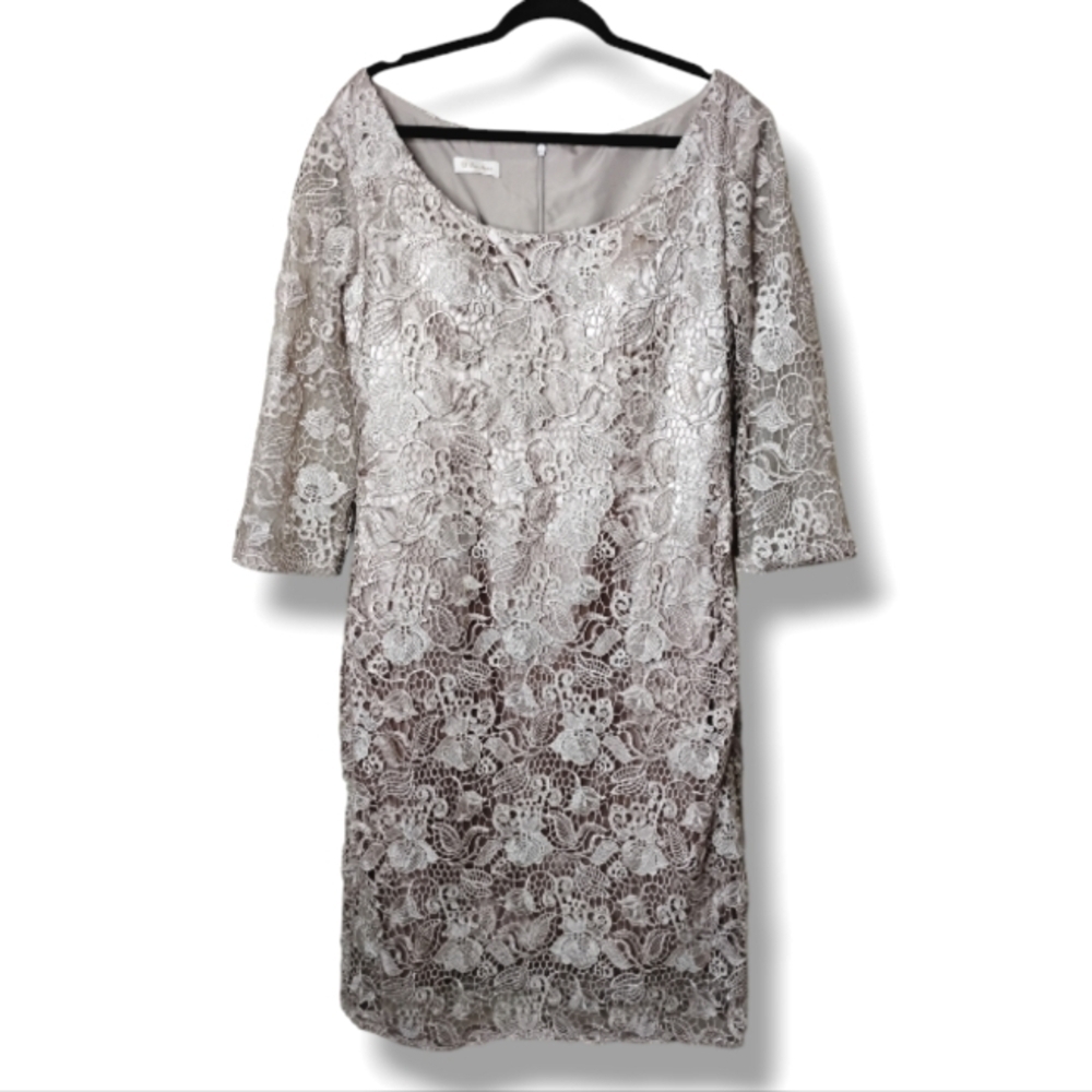 Elegant Lace Midi Dress in Gray